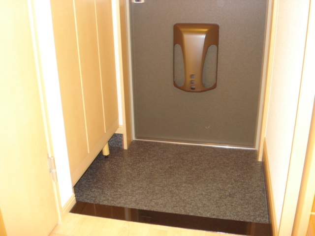 7/24 玄関