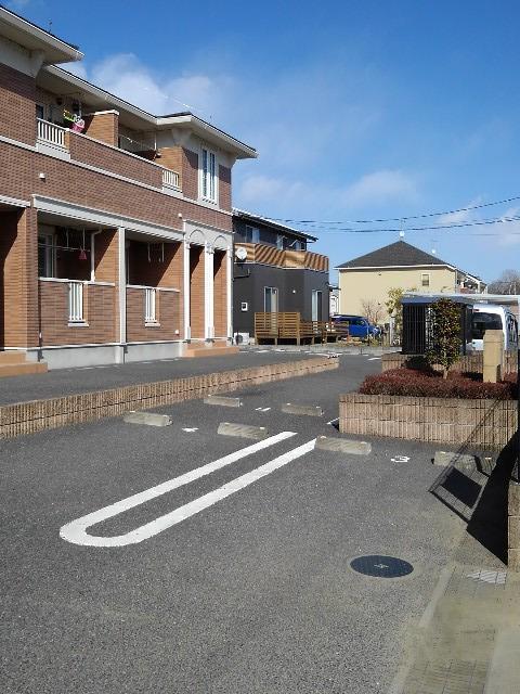 17/30 駐車場