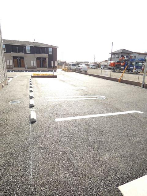 15/30 駐車場