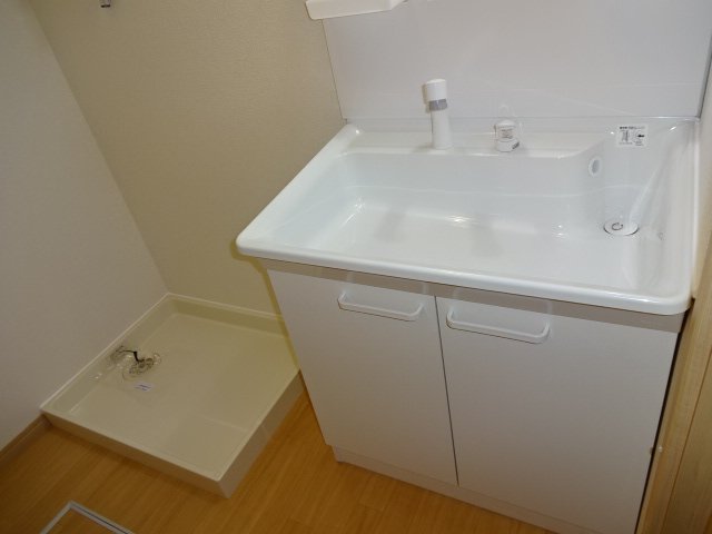 18/24 洗面