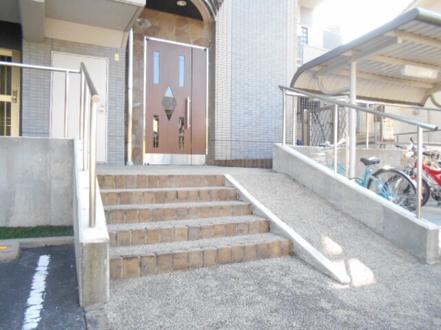 2/9 エントランス