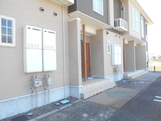 13/20 エントランス