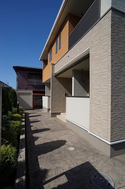 13/20 エントランス