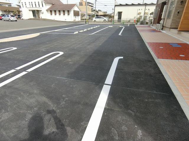 14/20 駐車場