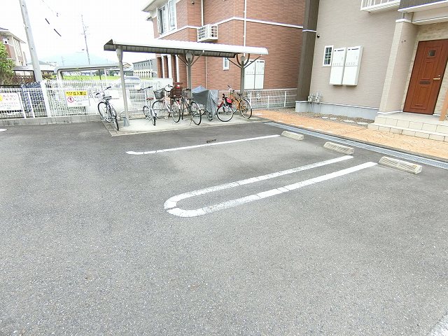 14/20 駐車場