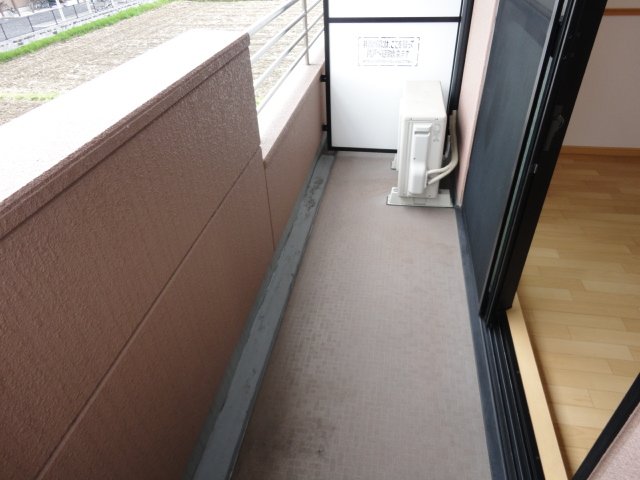 19/26 バルコニー