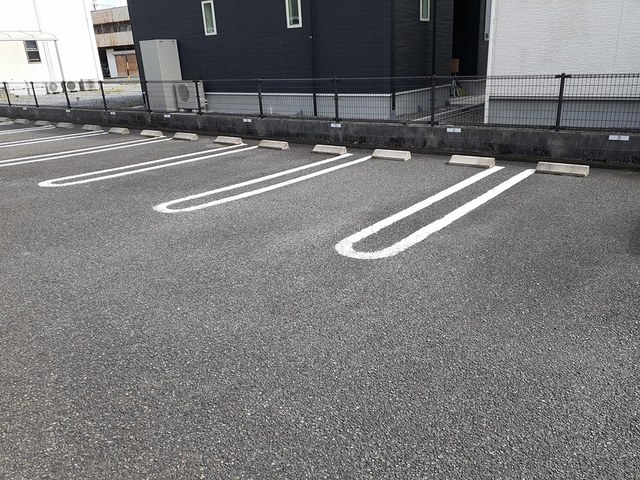 14/20 駐車場