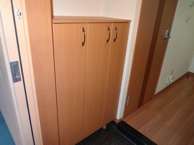 22/25 エントランス