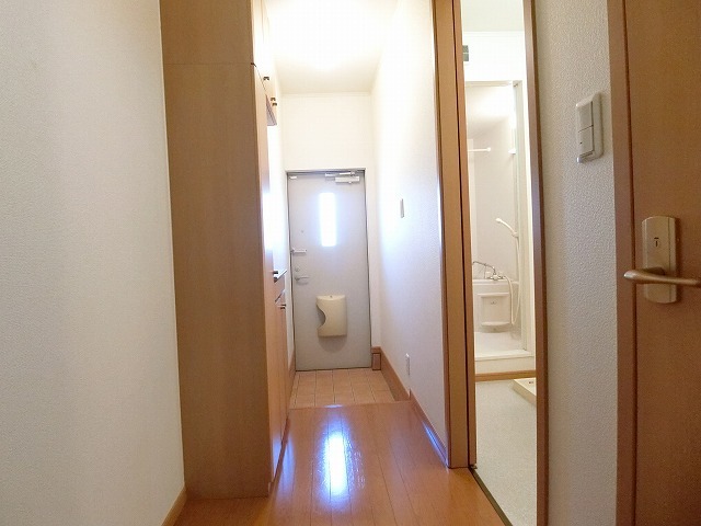 5/20 玄関