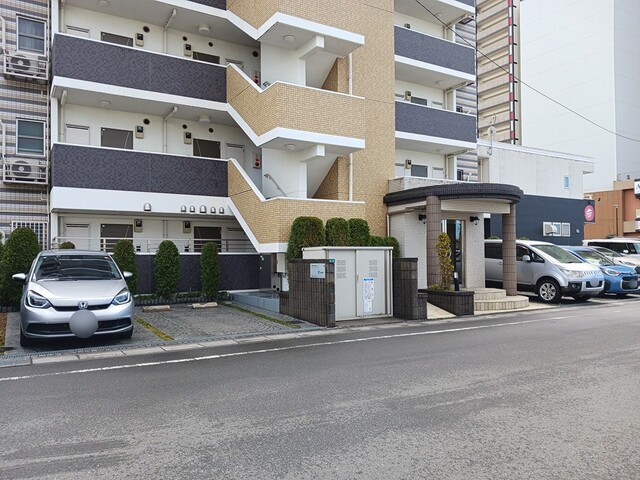 4/6 駐車場