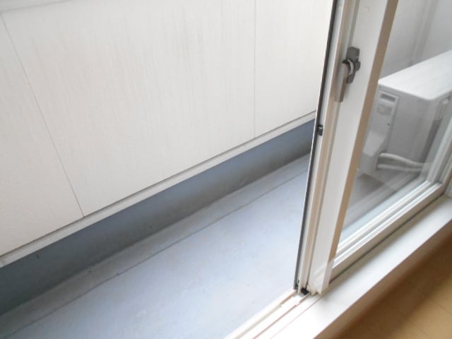 13/22 バルコニー