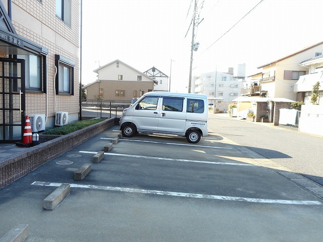 2/8 駐車場