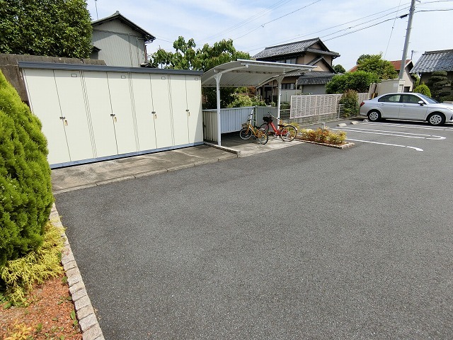 13/20 エントランス