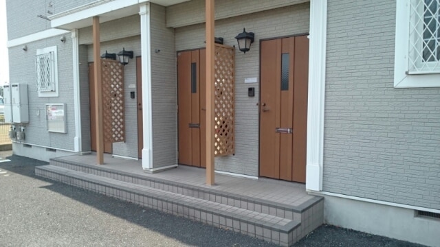 14/28 エントランス