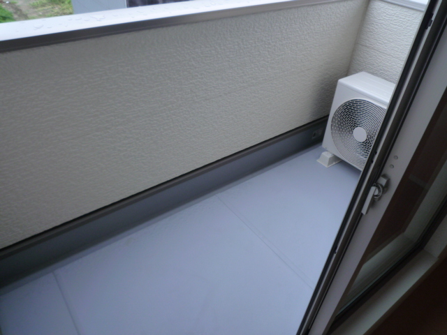 18/28 バルコニー