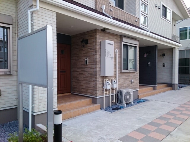 13/20 エントランス