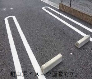 27/30 駐車場