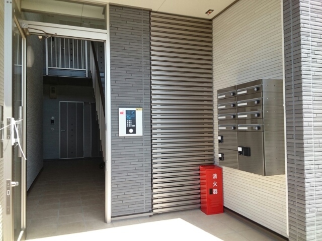 13/20 エントランス