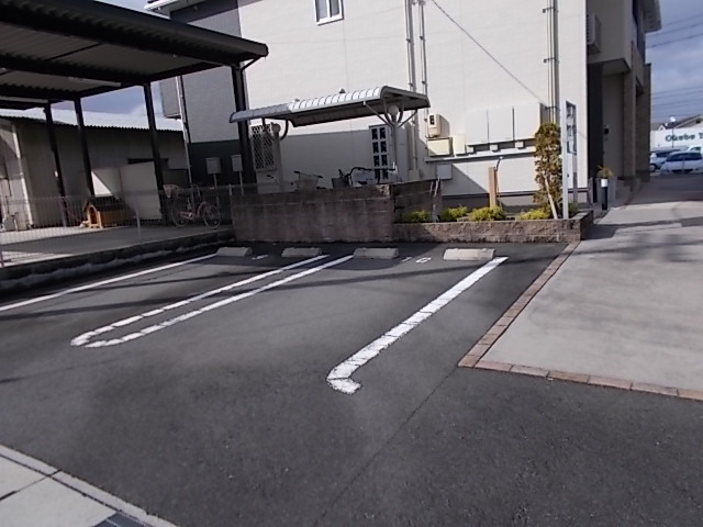 2/8 駐車場