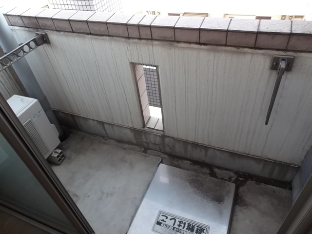 13/28 バルコニー