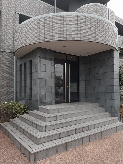 2/11 エントランス