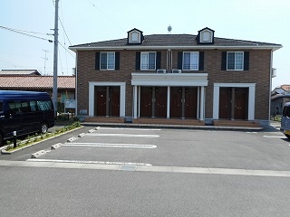 14/22 駐車場