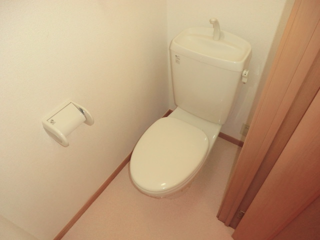 13/28 トイレ