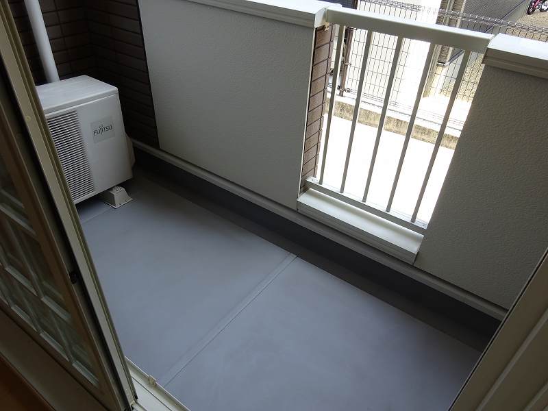 15/27 バルコニー