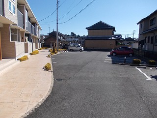 2/10 駐車場
