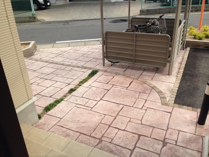 21/28 エントランス