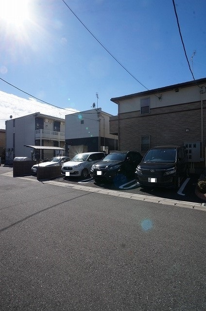 14/20 駐車場