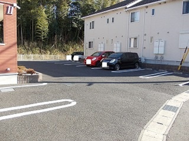 14/22 駐車場