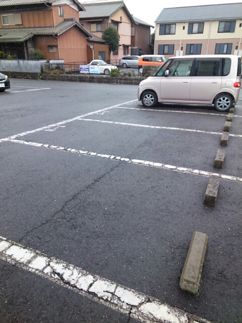 14/22 駐車場