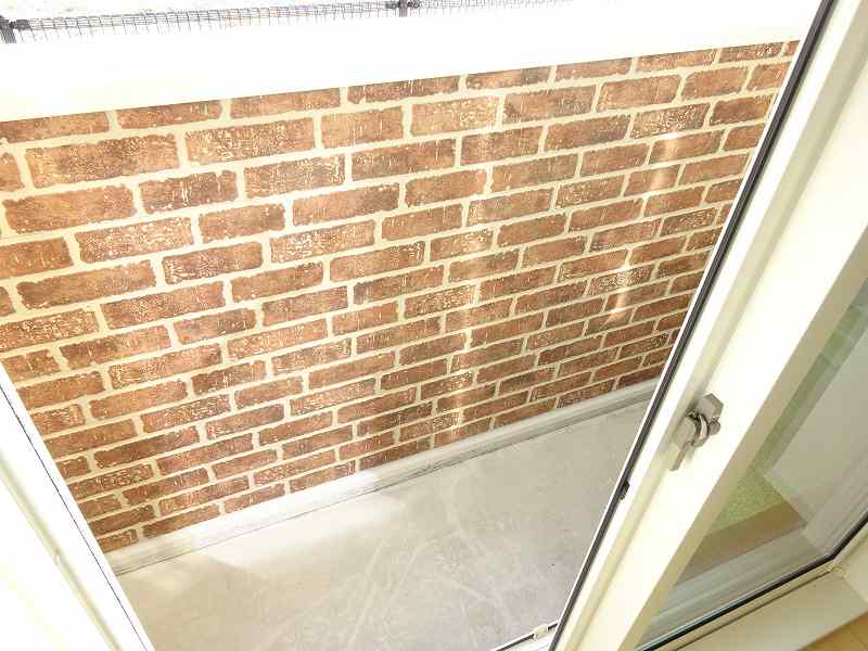 13/18 バルコニー