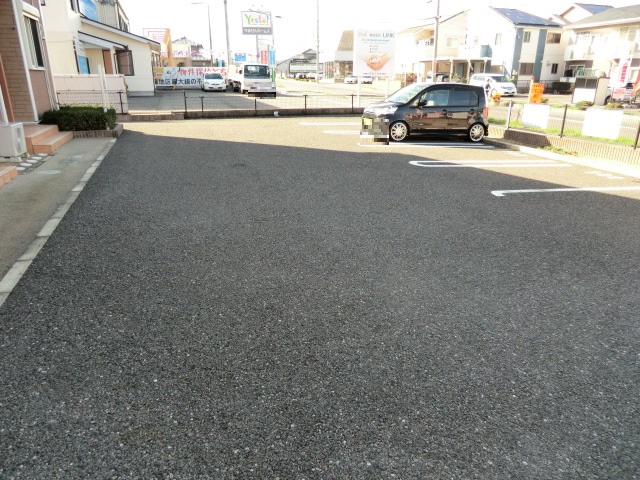 21/30 駐車場