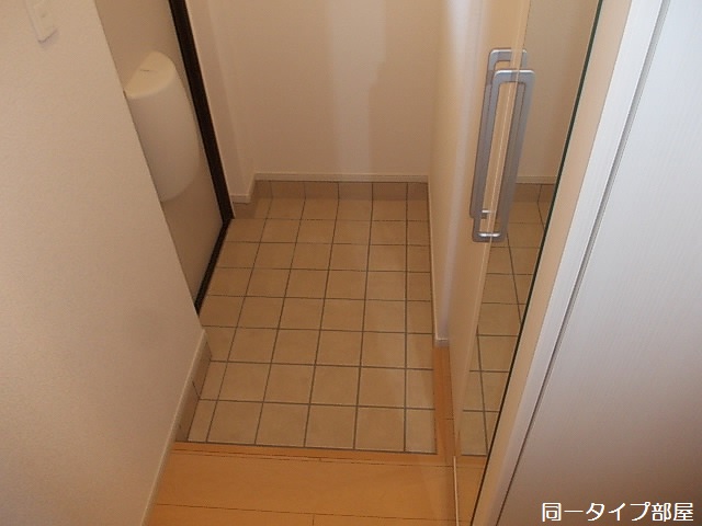 5/20 玄関