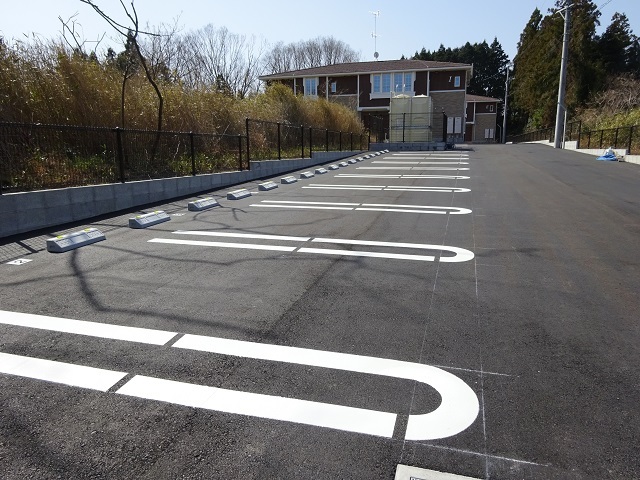 22/30 駐車場