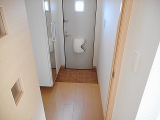 5/22 玄関