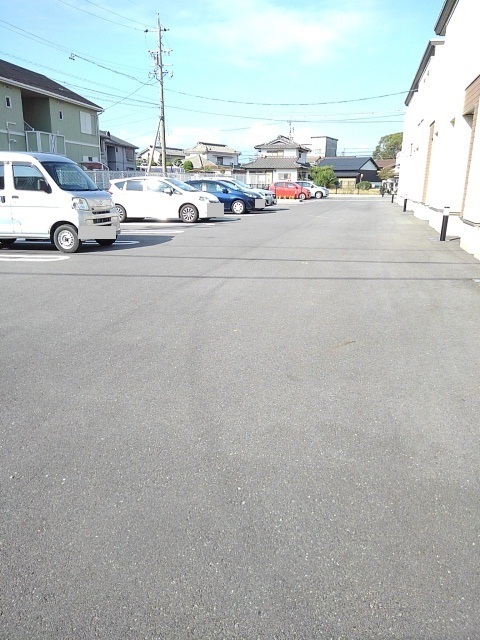 2/8 駐車場
