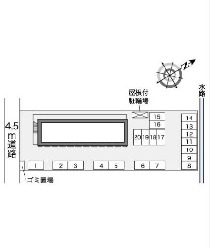 14/21 駐車場