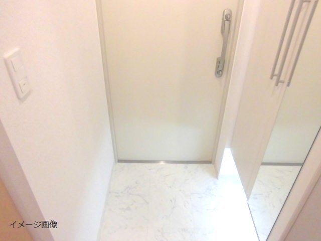 5/28 玄関