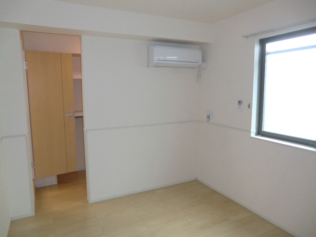 14/28 バルコニー