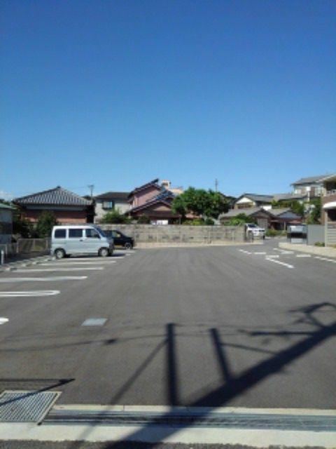 2/8 駐車場