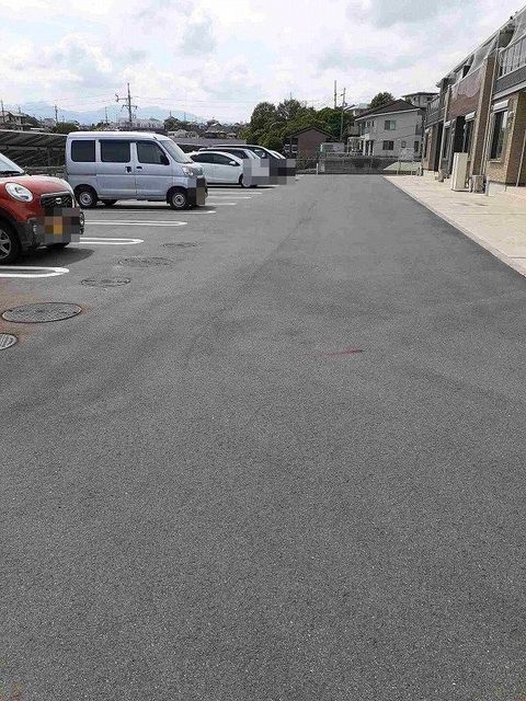 14/20 駐車場