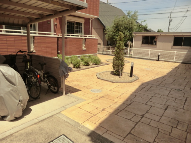 3/10 エントランス