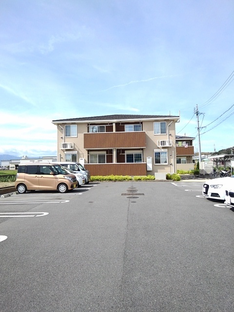 2/8 駐車場