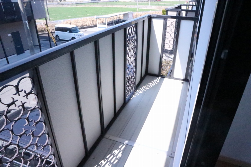 18/26 バルコニー