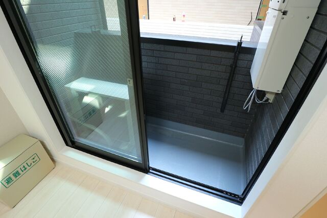 18/25 バルコニー