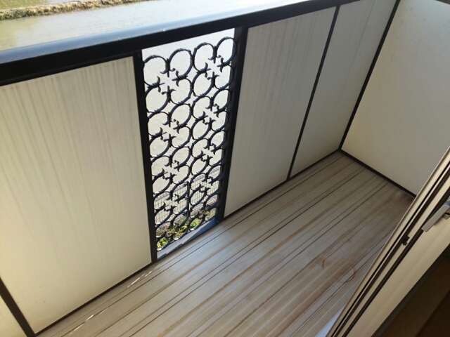 18/30 バルコニー