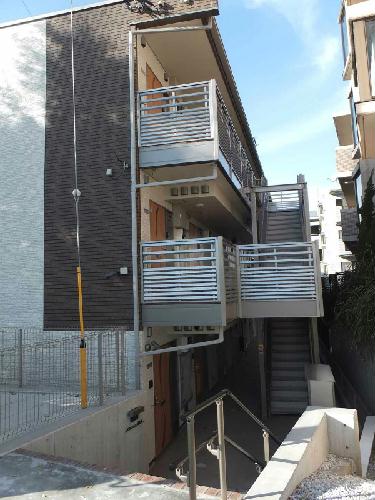 14/16 エントランス